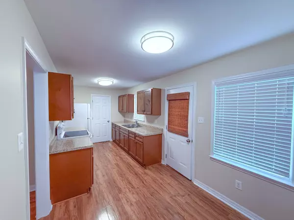 Pulaski, TN 38478,804 Morgan St