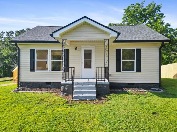 135 Hunt Street, Rossville, GA 30741