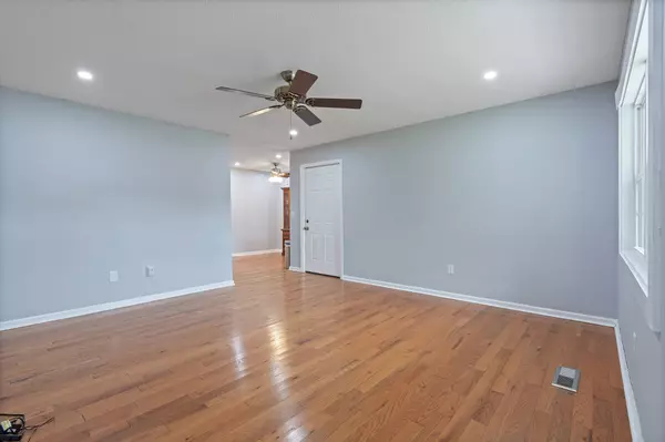 Fayetteville, TN 37334,103 Lowell Cir