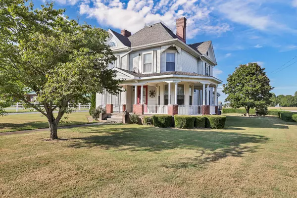 428 N Main St, Trenton, KY 42286