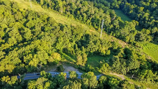 Adams, TN 37010,1986 Highway 76