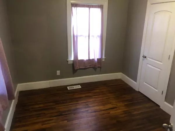 Columbia, TN 38401,320 W 13th St