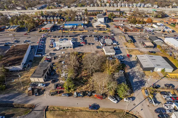 Nashville, TN 37209,6005 Charlotte Pike