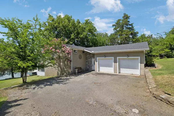 Hendersonville, TN 37075,109 Shore Hill Cir