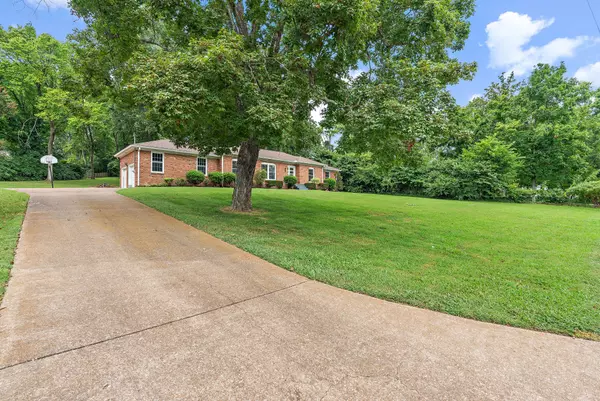 Nashville, TN 37220,5239 Trousdale Dr