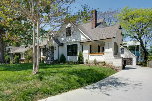 2016 Sweetbriar Ave, Nashville, TN 37212