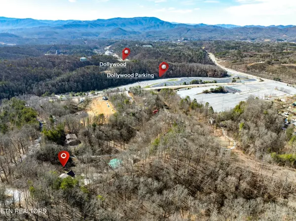 Sevierville, TN 37862,2201 Applewood Rd