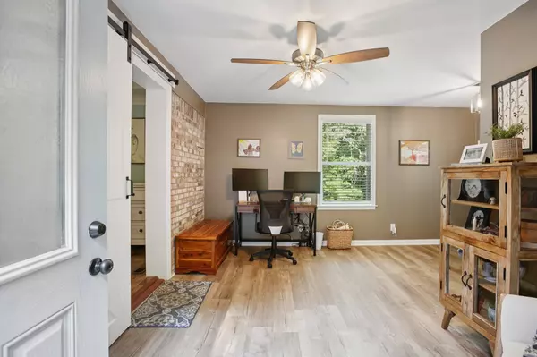 Dickson, TN 37055,106 Dogwood Ct