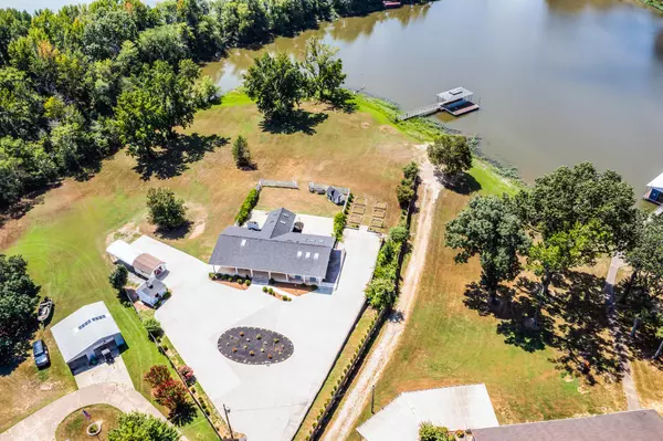 Eva, TN 38333,419 Reese Dr