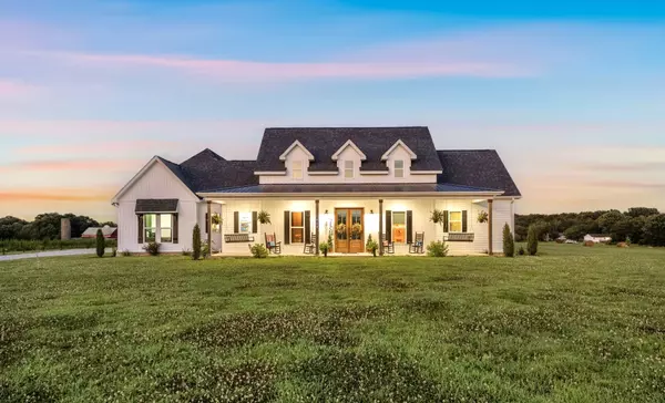 Winchester, TN 37398,426 Maple Bend Rd