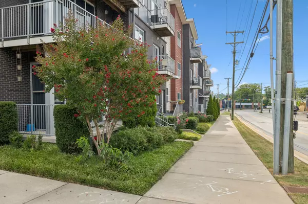 Nashville, TN 37216,1118 Litton Ave #203