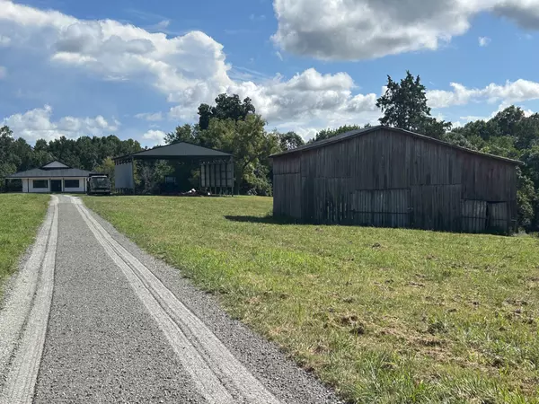 Lafayette, TN 37083,1036 Union Camp Rd