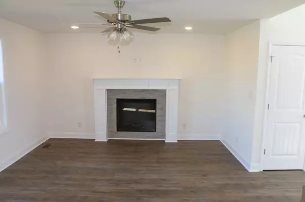 Clarksville, TN 37042,322 Ringgold