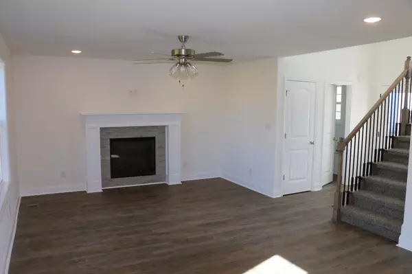 Clarksville, TN 37042,322 Ringgold