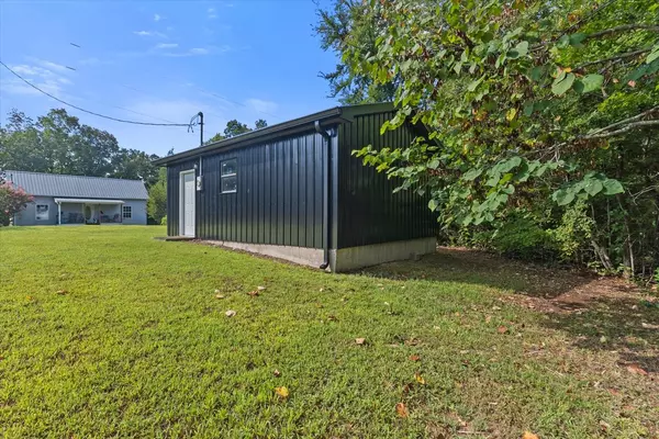 Hohenwald, TN 38462,0 Cabin Rd