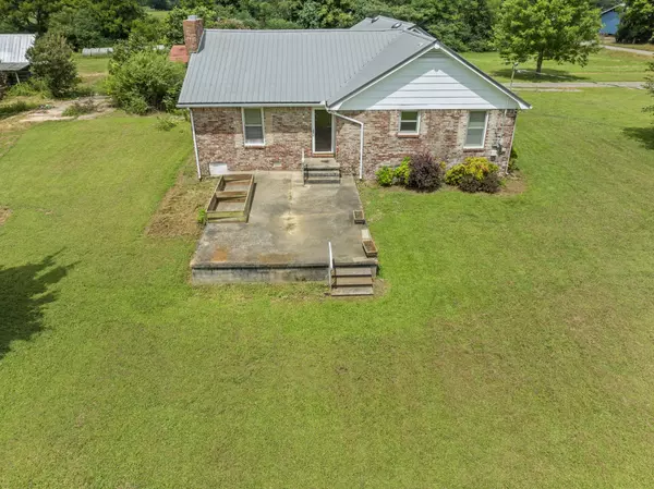 Flintville, TN 37335,161 Stewarts Chapel Rd