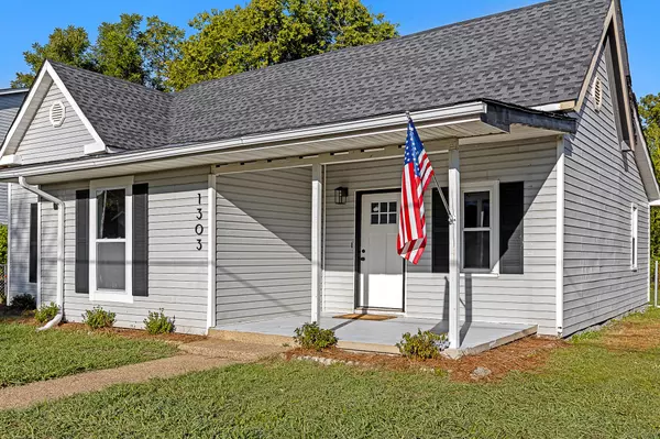 Chattanooga, TN 37404,1303 S Lyerly Street