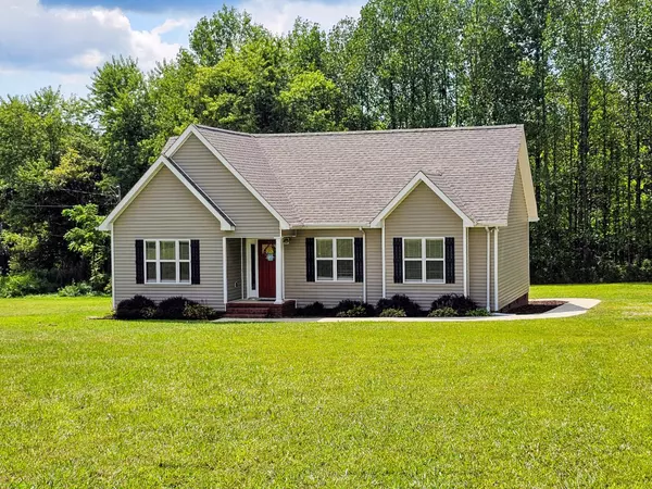 491 Hobbs Rd, Altamont, TN 37301
