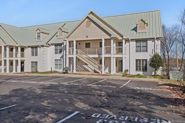 Old Hickory, TN 37138,2133 Lakeshore Dr