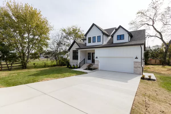 Chapel Hill, TN 37034,203 Karley Ln