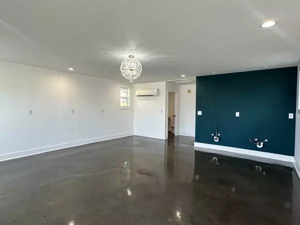 Cedar Hill, TN 37032,8490 Dunn Rd