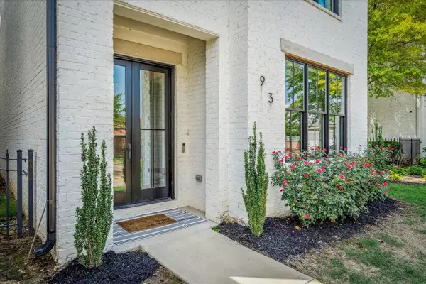 Memphis, TN 38103,93 Toulouse St