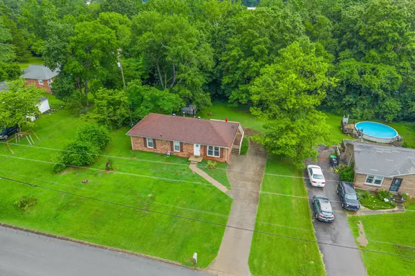 Clarksville, TN 37040,305 Barry Drive