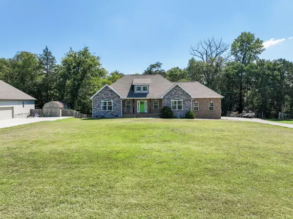 Chapel Hill, TN 37034,1518 Azalee Ln