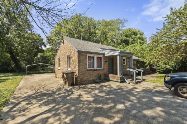 Nashville, TN 37216,1008 Virginia Ave #A