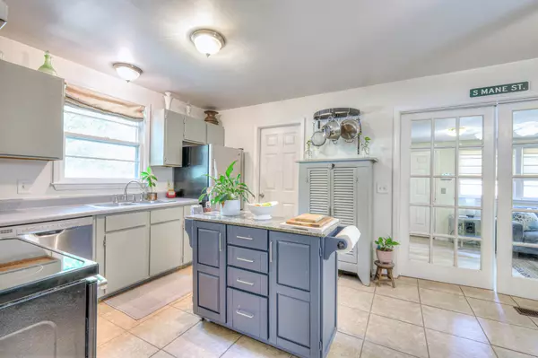 Nashville, TN 37206,519 N 17th St