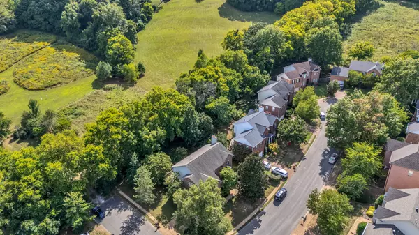 Nashville, TN 37221,8169 Londonberry Rd