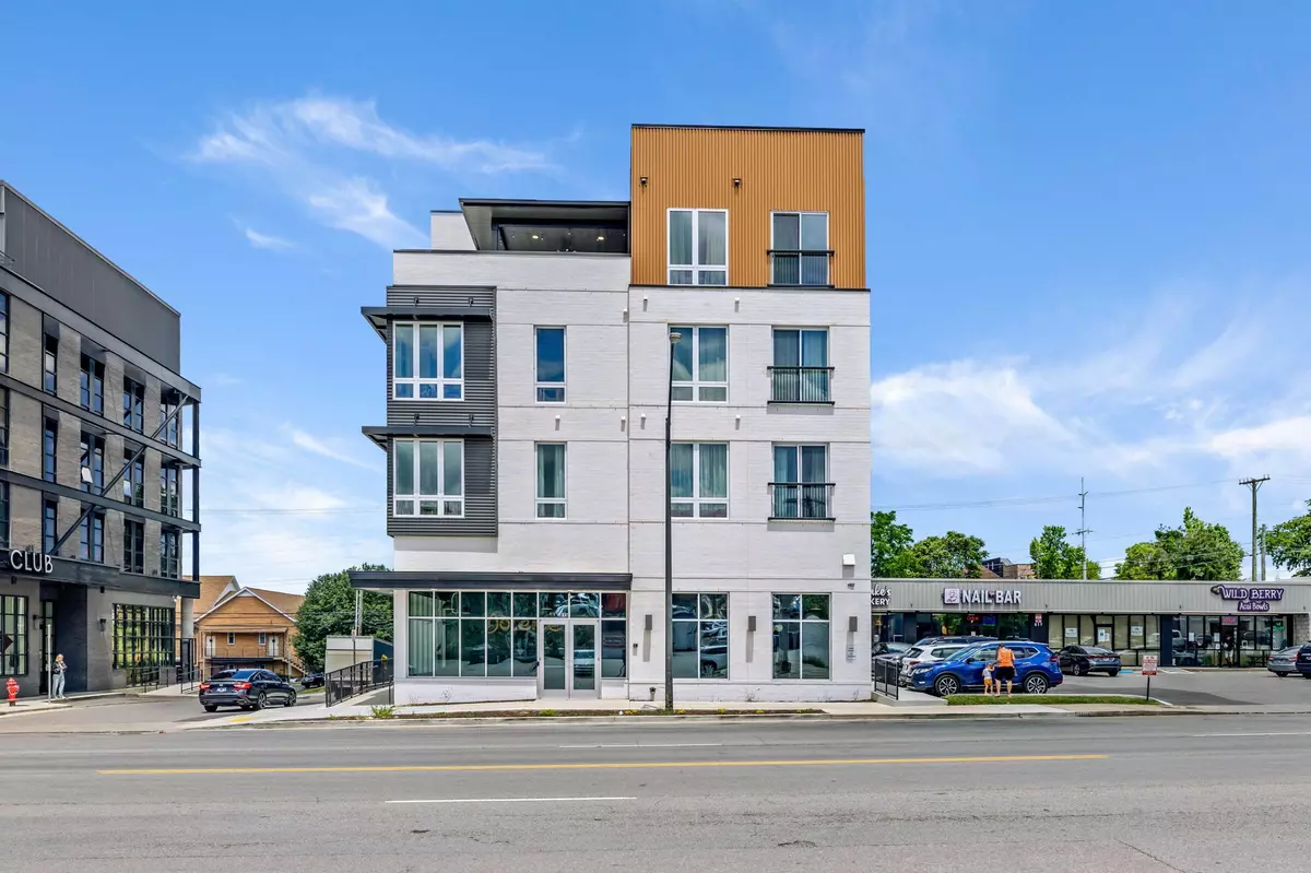 Nashville, TN 37206,815 Main St #103