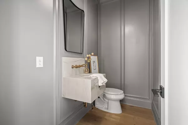 Nashville, TN 37209,534 Achievement Dr