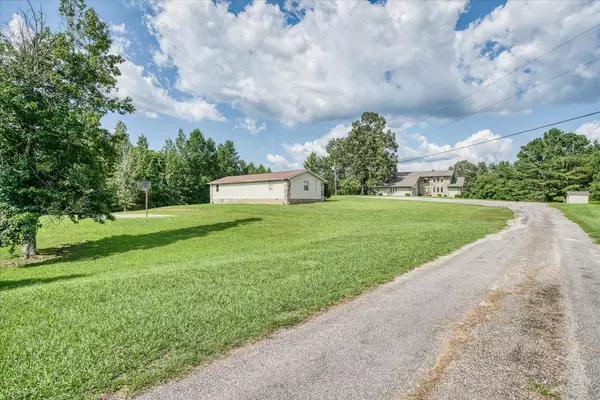 Sparta, TN 38583,3916 Indian Mound Rd