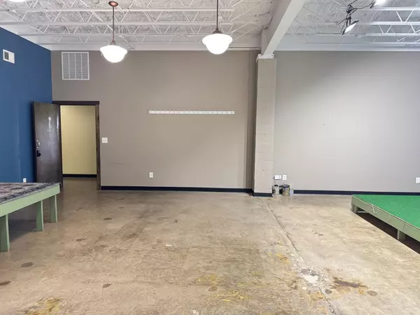 Clarksville, TN 37040,30 Crossland Ave Unit 102B