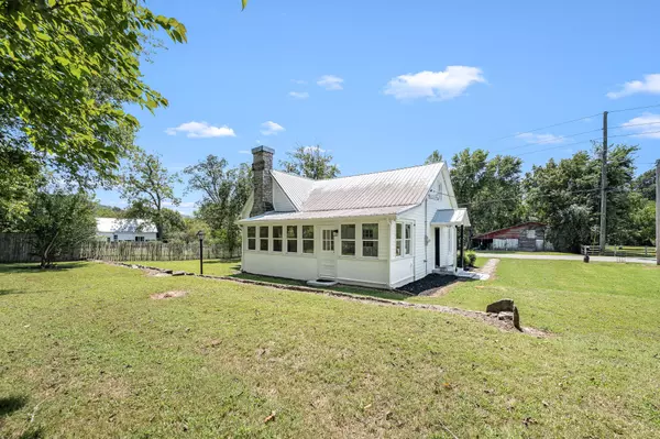 Auburntown, TN 37016,112 Re Davenport Ave
