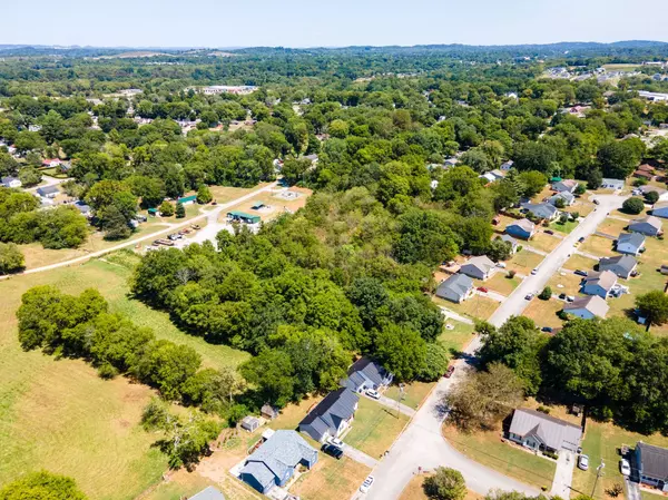 Columbia, TN 38401,156 Morningside Ln