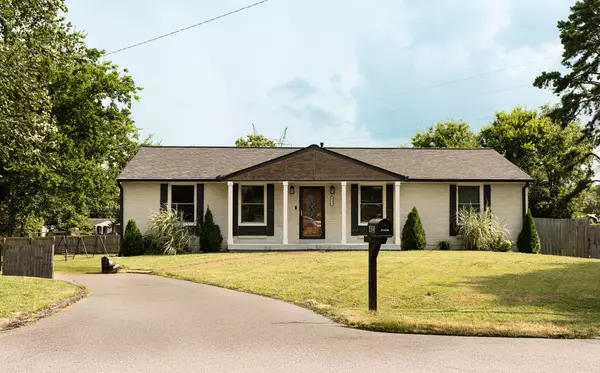 423 Lynn Ct, Nashville, TN 37211