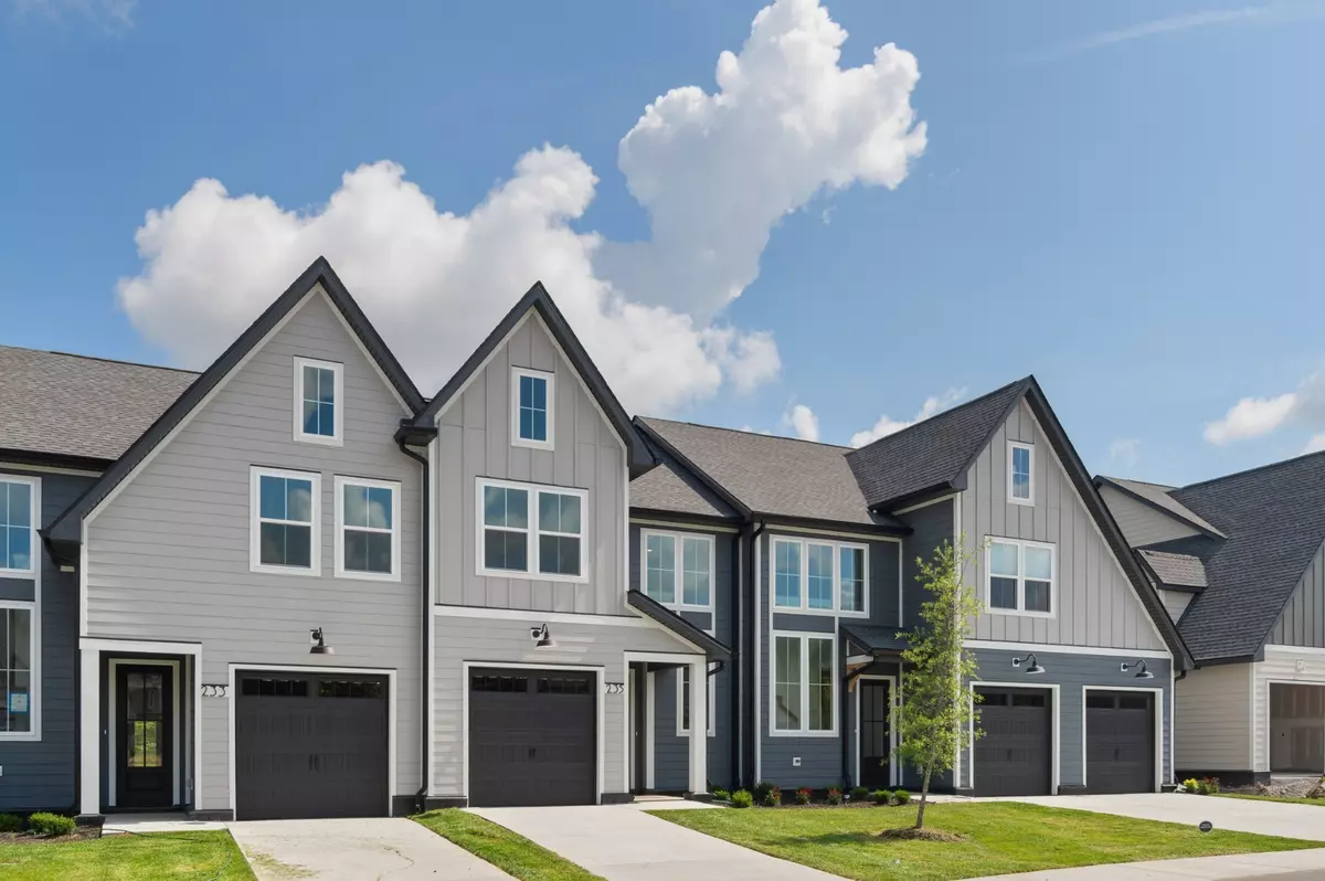 Murfreesboro, TN 37127,233 Panther Dr