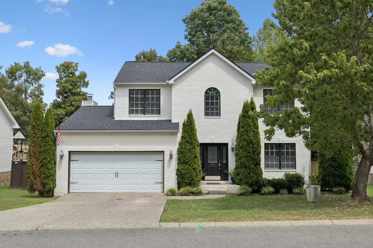 White House, TN 37188,313 Holly Ln