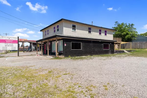 Clarksville, TN 37042,819 Providence Blvd