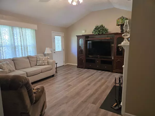 La Vergne, TN 37086,2124 Academy Way