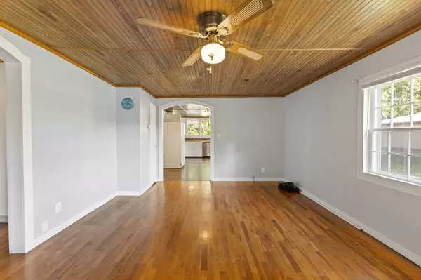 Camden, TN 38320,167 Cherokee Ave