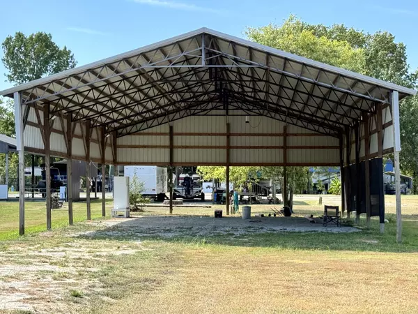 Clifton, TN 38425,243 Dylan Drive