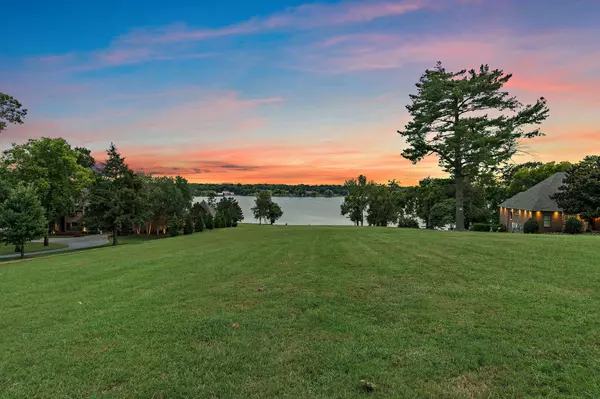 Hendersonville, TN 37075,157 Cumberland Dr