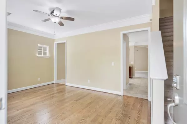 Nashville, TN 37211,9008 Rigden Mill Dr