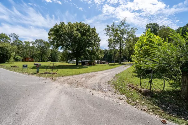 Doyle, TN 38559,3204 Sparkmantown Rd