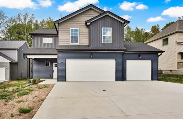 1247 Boulder Pass Rd, Clarksville, TN 37040