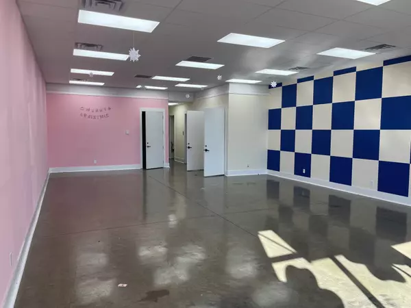 Clarksville, TN 37040,1690B Wilma Rudolph Blvd