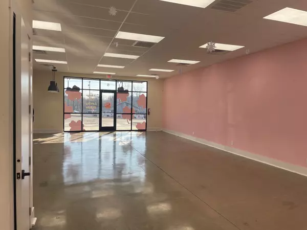 Clarksville, TN 37040,1690B Wilma Rudolph Blvd